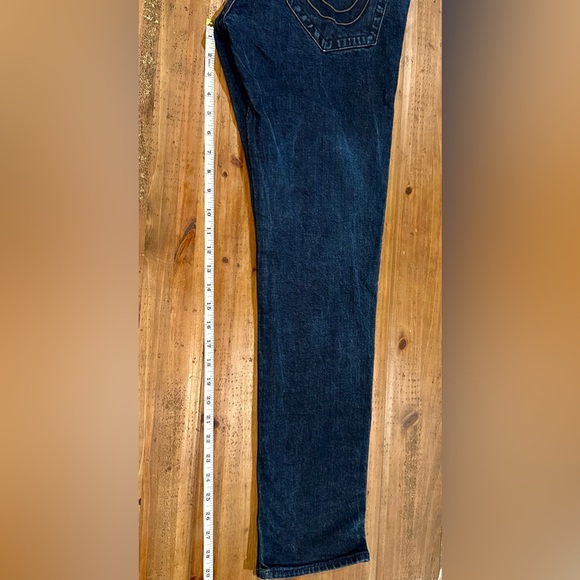 True Religion Men’s Rocco Manchester United. Dark Blue denim with red tags. - Picture 2 of 10